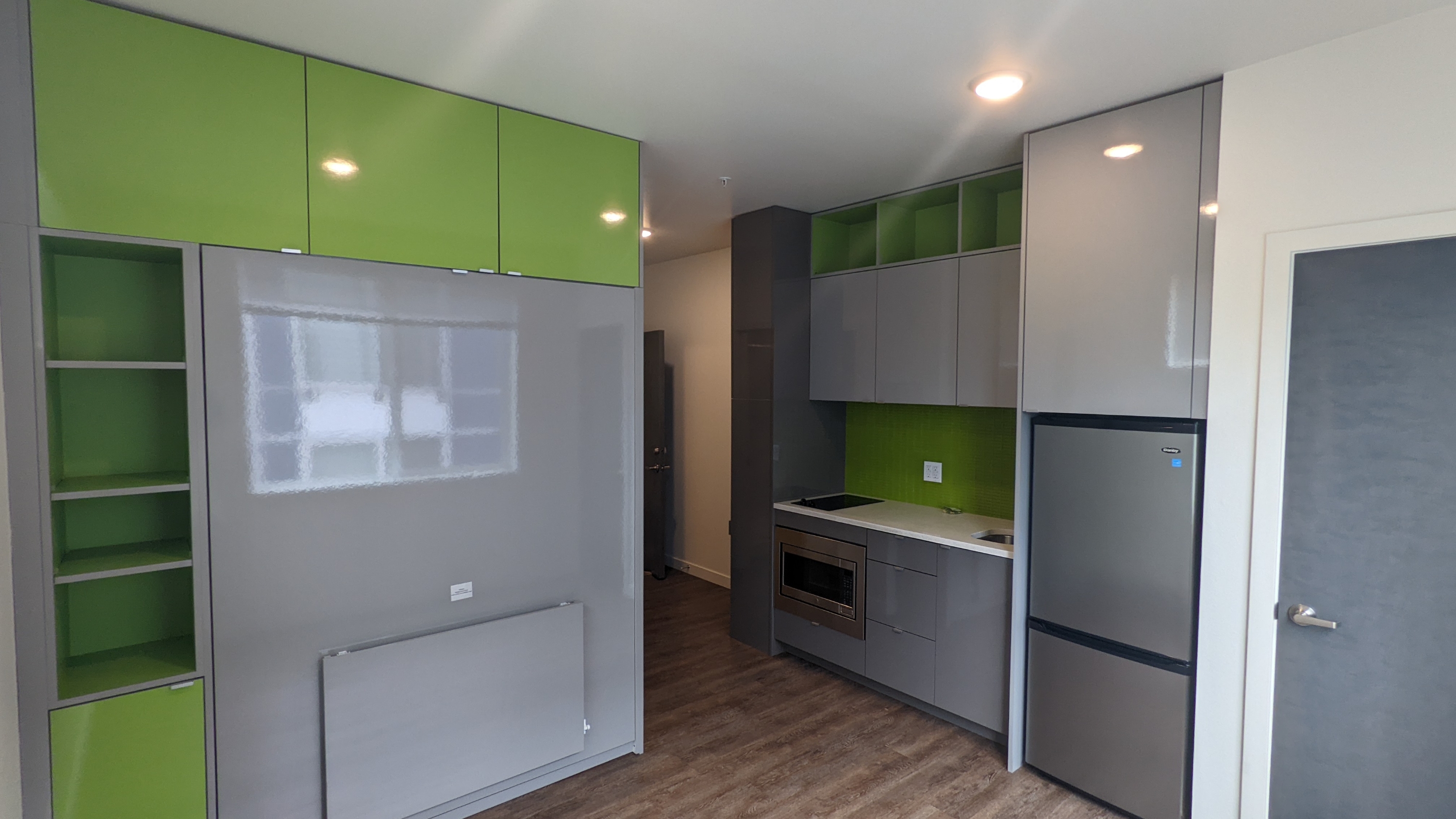 3639 Linden Ave N. - 205